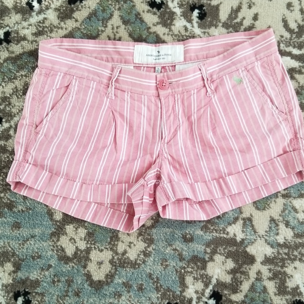 Abercrombie & Fitch size 4 striped shorts